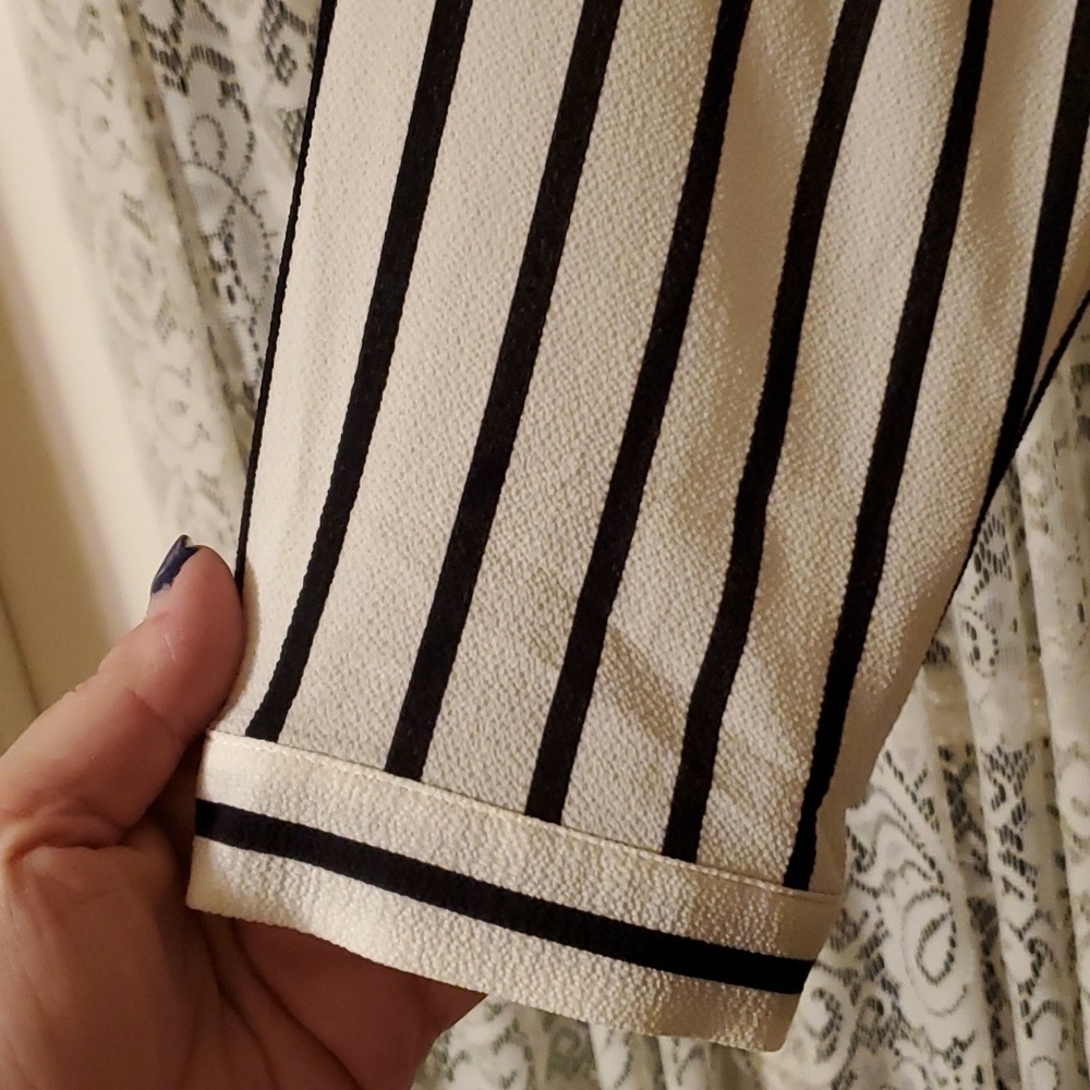 Adrianna Papell Striped Blouse Size XL - Picture 4 of 6